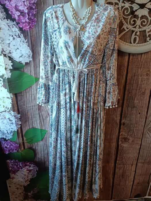 Пляжне шикарне плаття - халат . Р 46-48