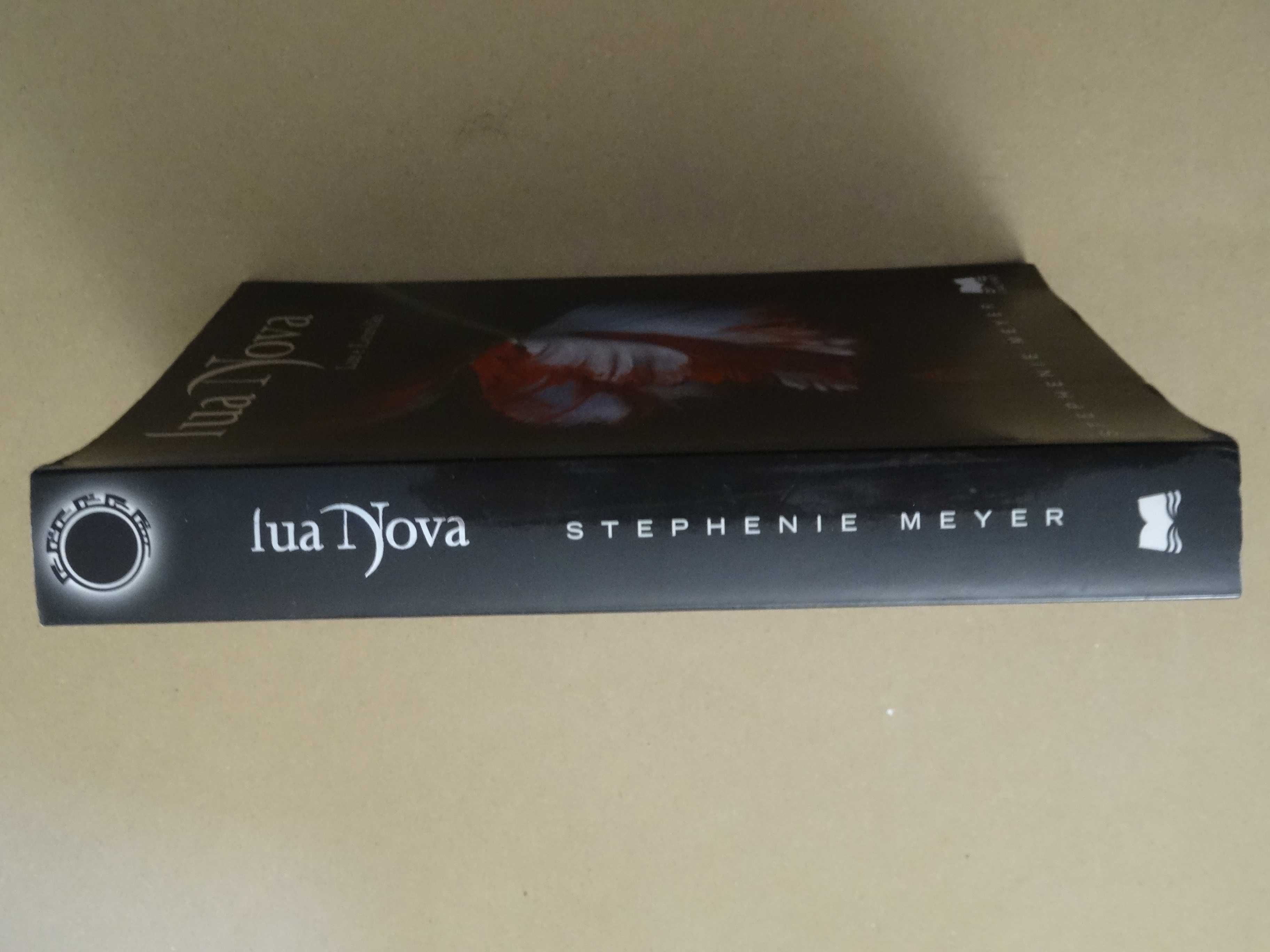 Lua Nova - Luz e Escuridão de Stephenie Meyer - 1ª Edição