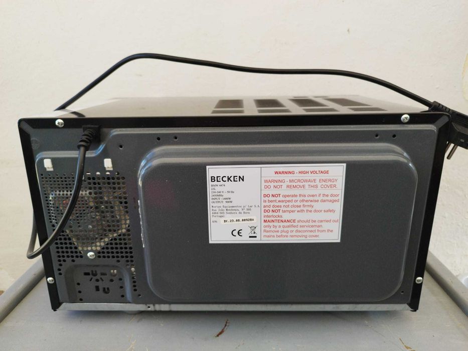 Microondas becken 23L 6 níveis de potencia - NOVO