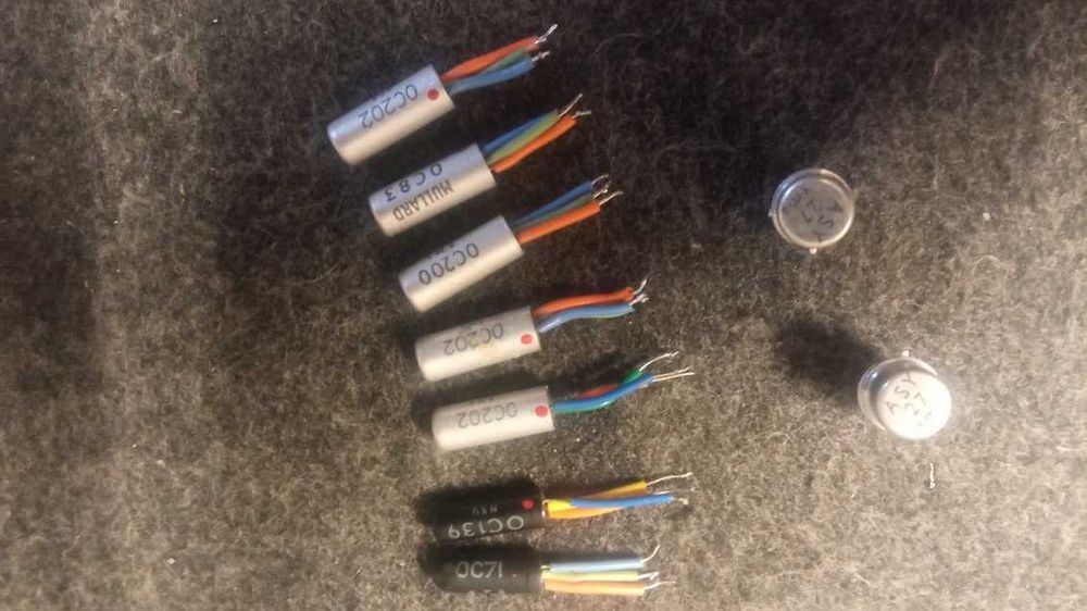 Tranzystory 2N3055, AC180-181, AC121 i wiele innych