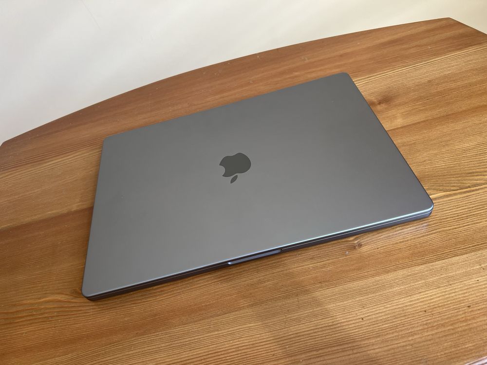 Macbook pro M1 16” Новый! Идеал!