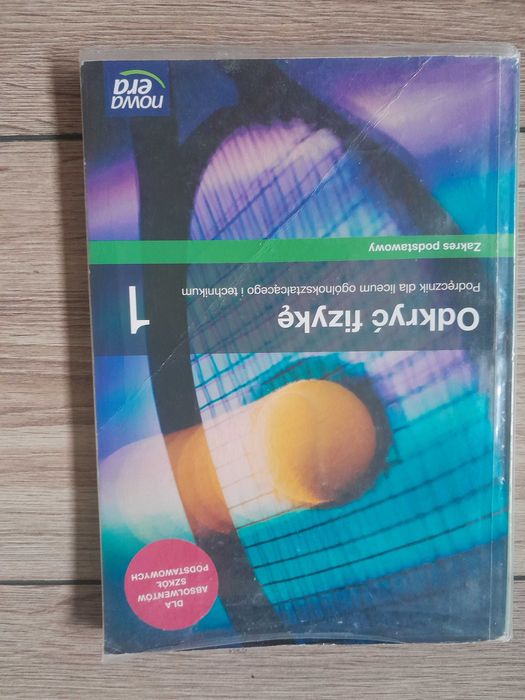 Sprzedam podręcznik do fizyki