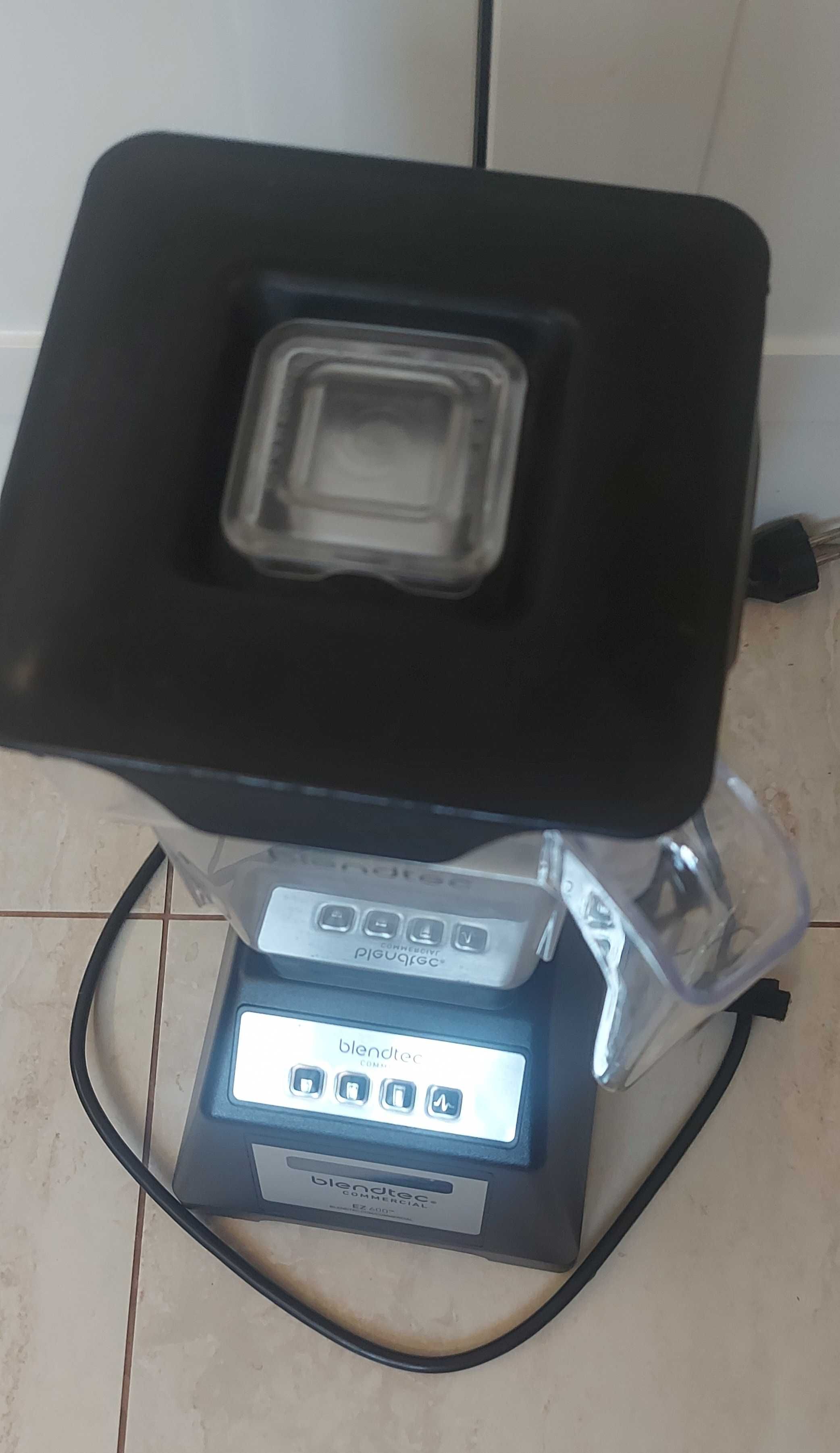 Блендер BlendTec