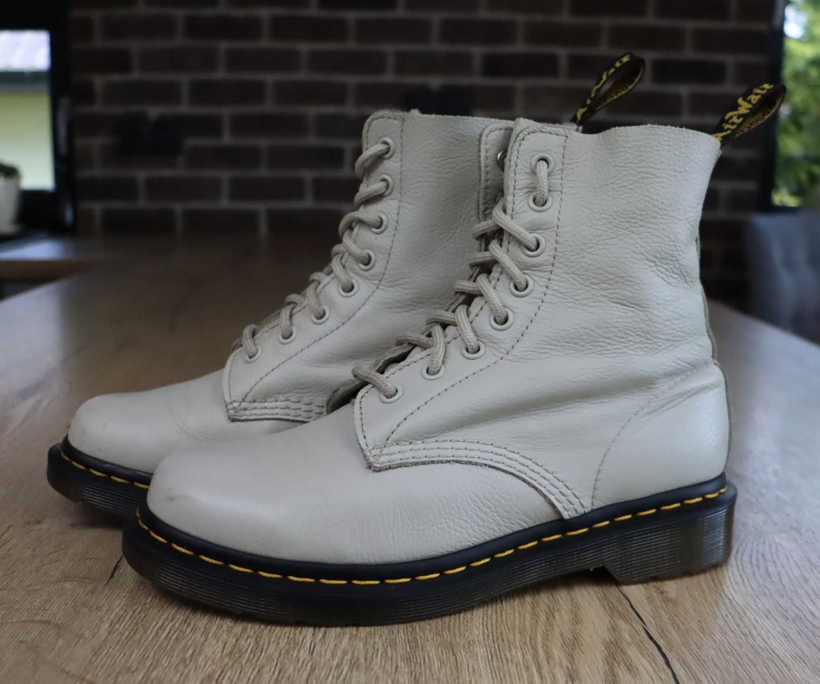 Dr. Martens 1460 Pascal skórzane damskie glany 38 ( 24,5 cm)