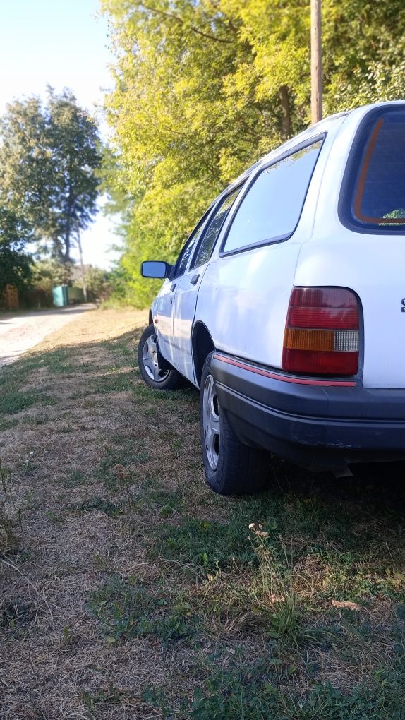 Ford Sierra  2.3 Дизель