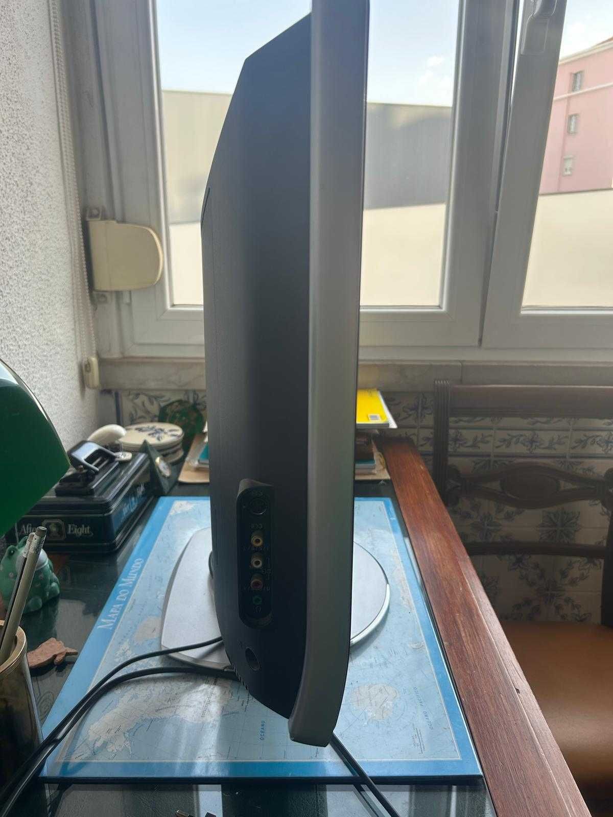 TV Sony WEGA clássica