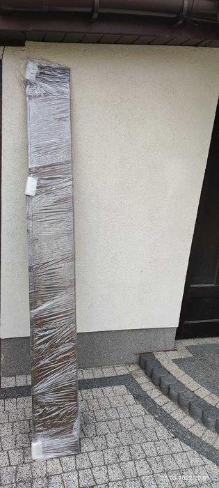 Parapety lakierowane orzech 4 sztuki