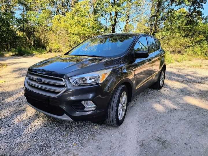 Продаж Ford Escape SE 2019