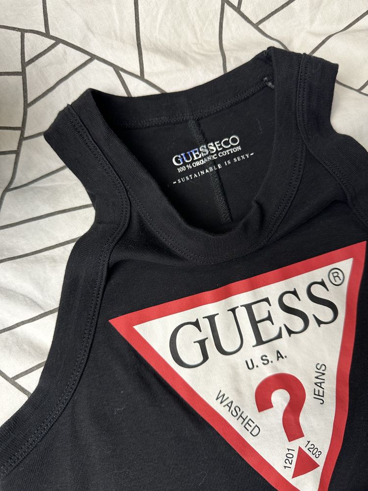 Боди від бренду Guess