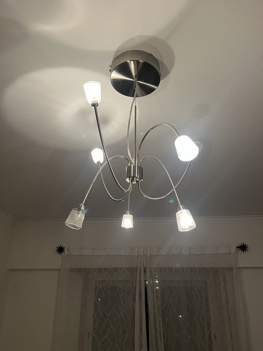 Cadeeiro de Tecto prateado