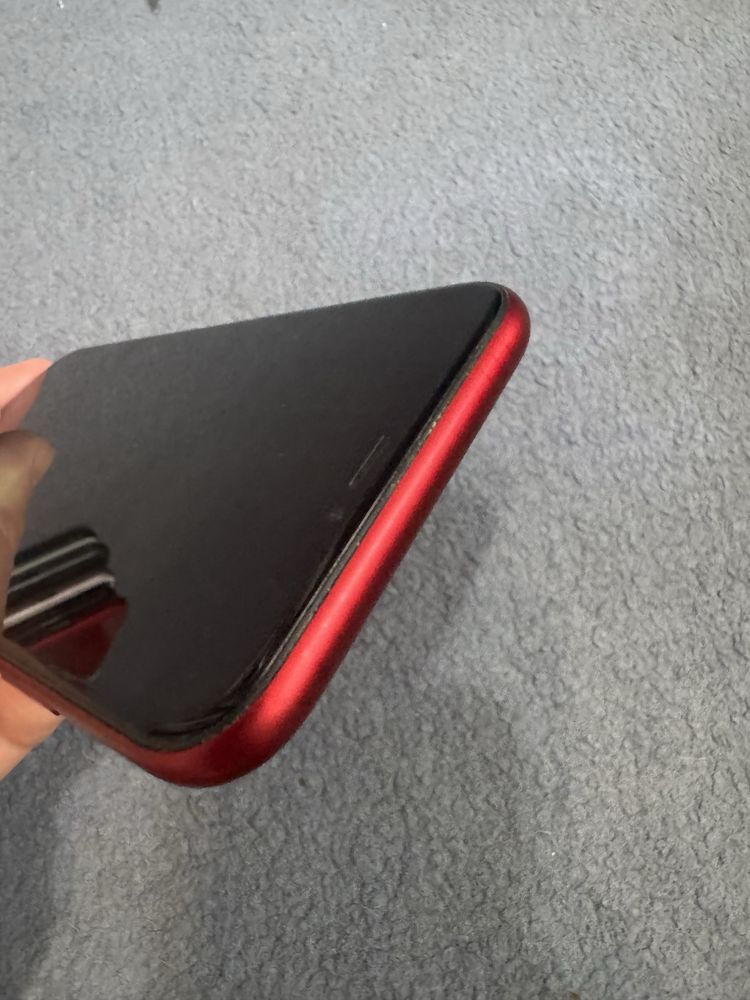 Продам iphone XR icloud