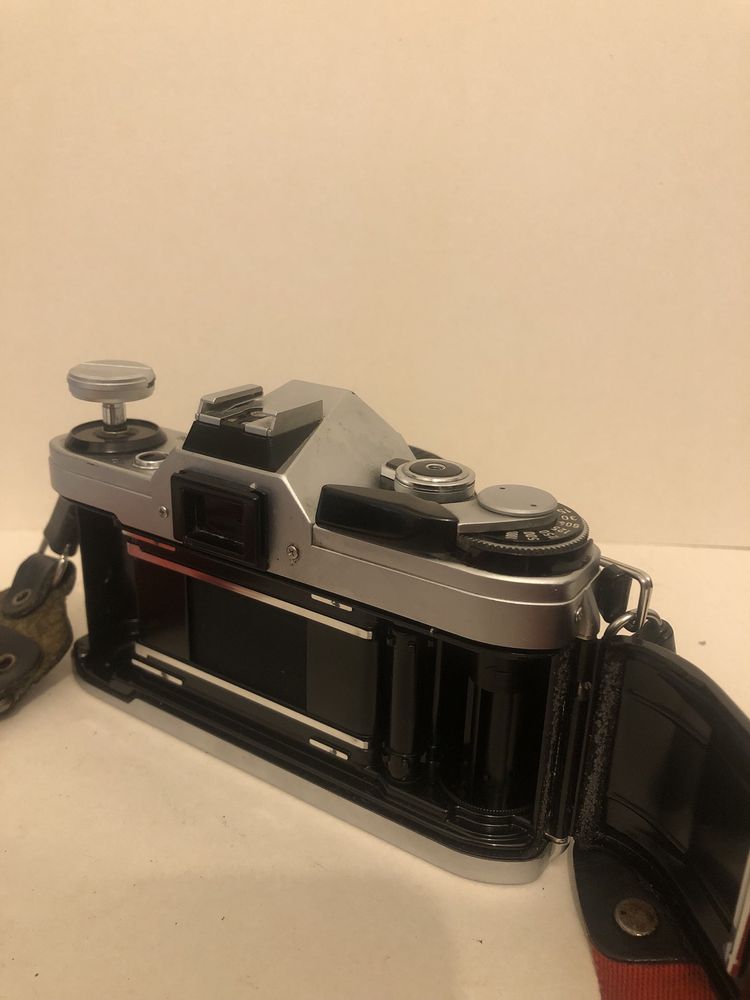 Canon AE-1 com lente canon 50mm 1.8