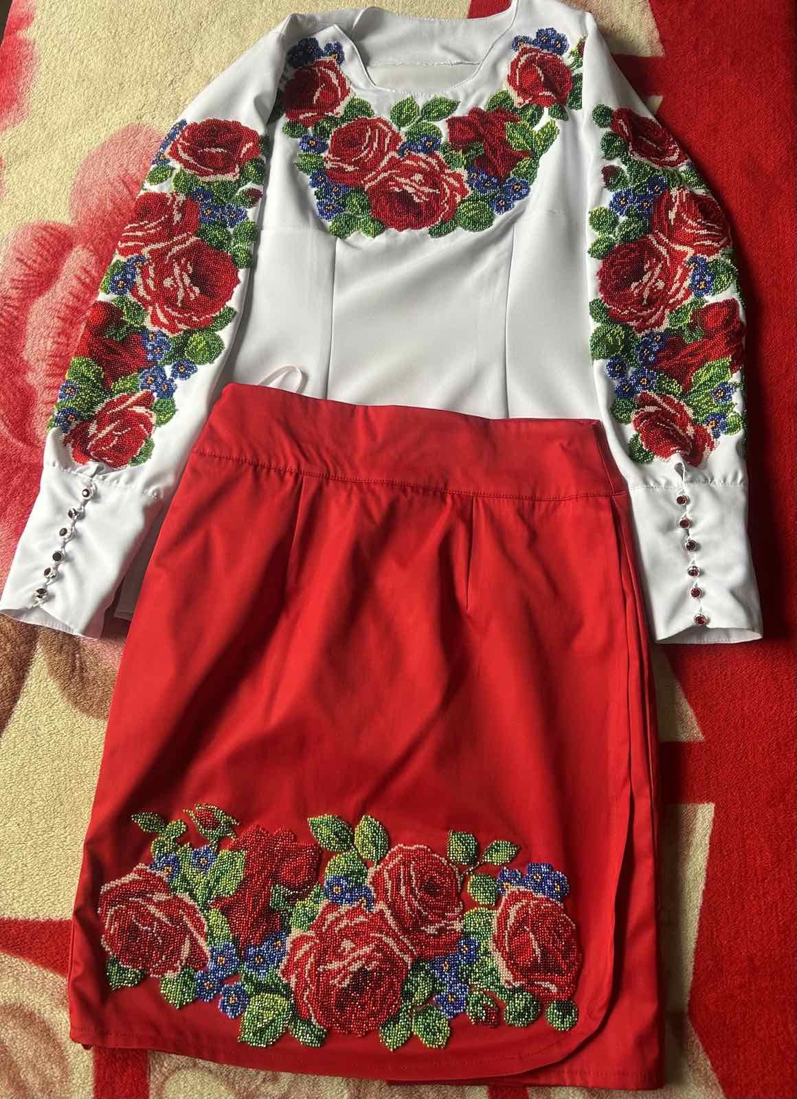 Вишита сорочка бісером