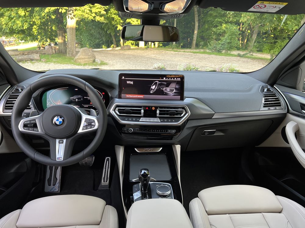 Nowe BMW X4 2023r. auto samochód do ślubu