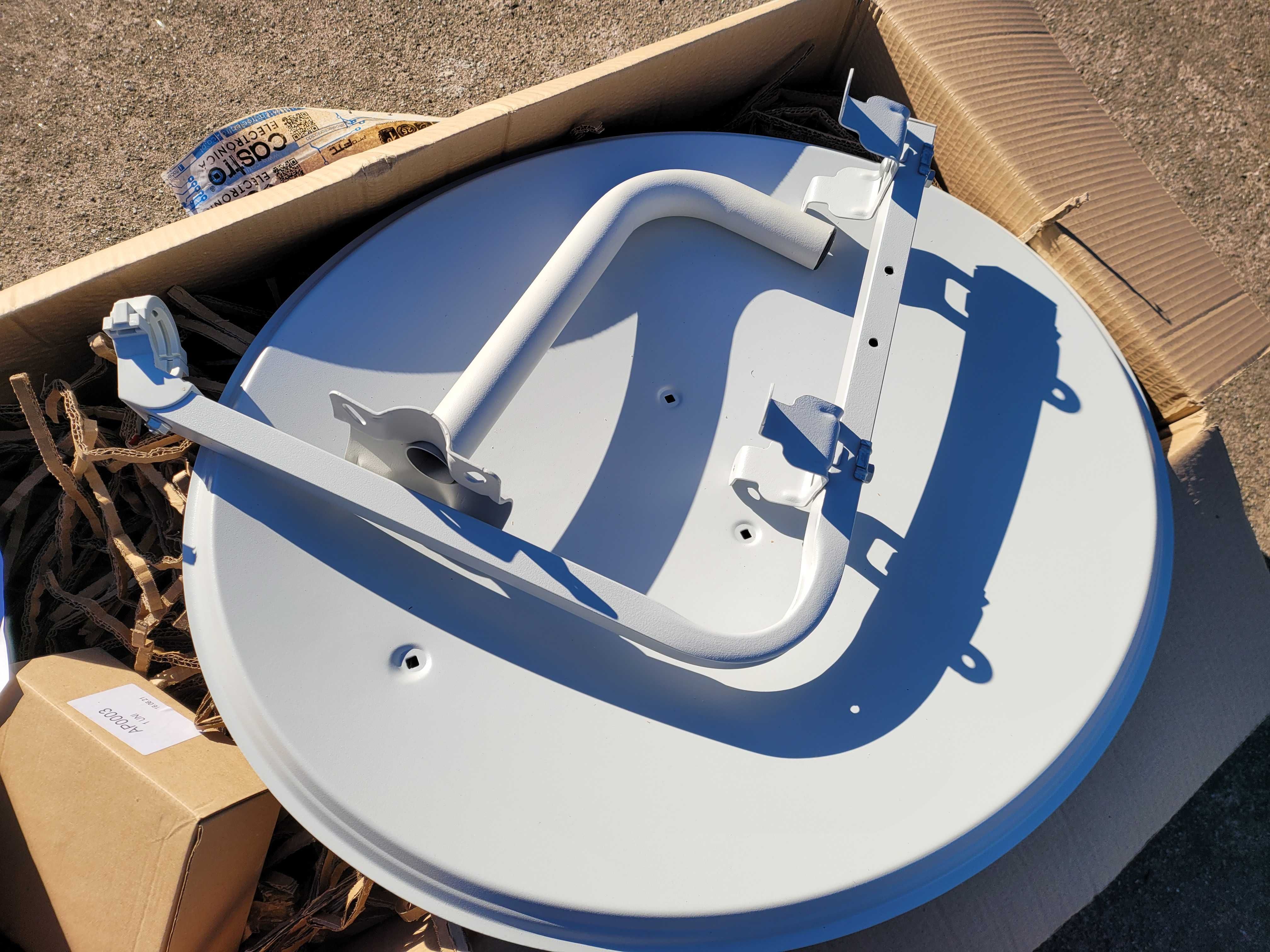 Antena Parabólica de 60cm com Pé