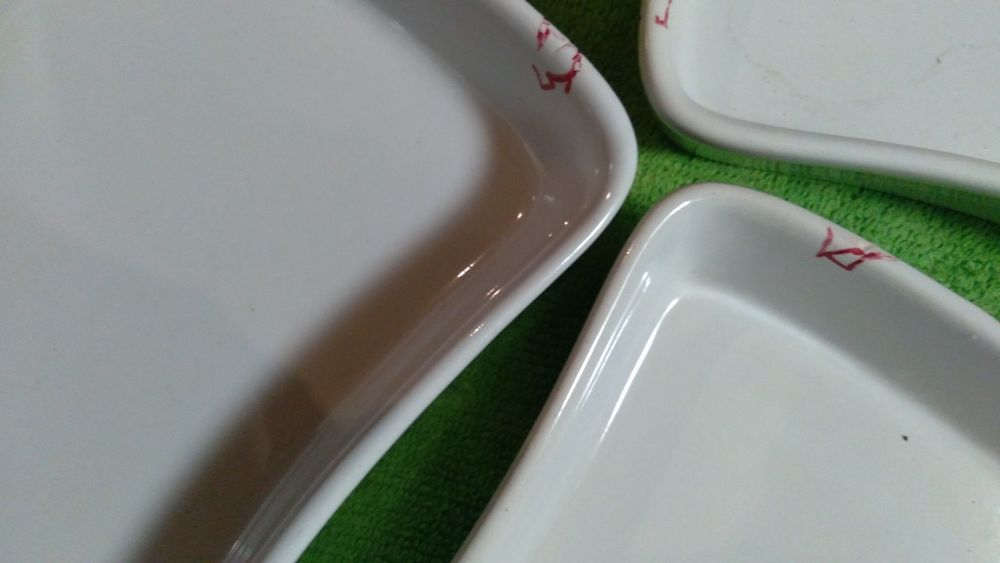 от 25 до 50грн. штука. Миска керамика Beautiful для животных