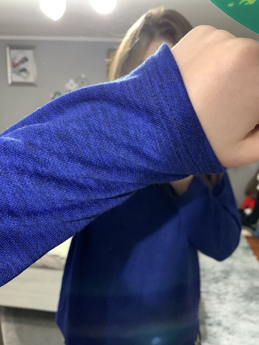 Нова жіноча кофта з мереживом