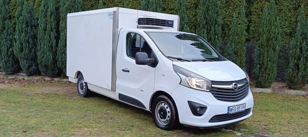 Opel Vivaro  Vivaro chłodnia mrożnia izoterma do przewozu lodów,żywności,wędlin