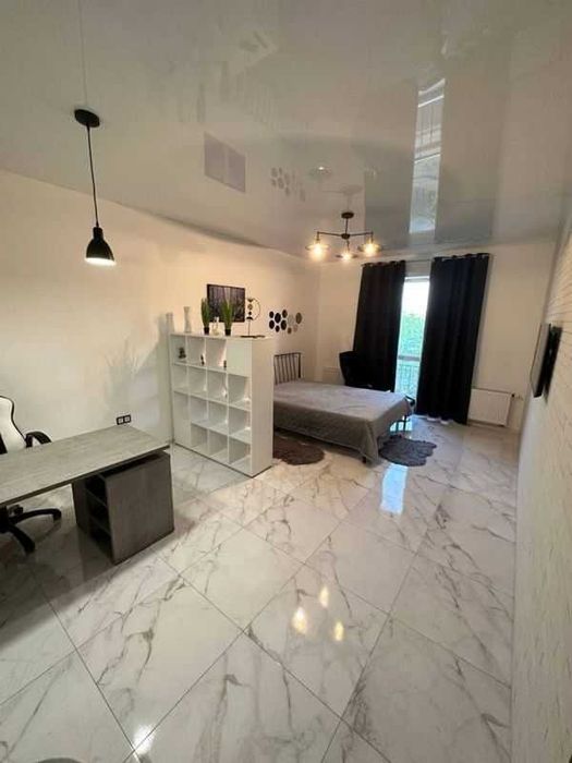 Оренда 1-к квартири в новобудові на вул. Зелена