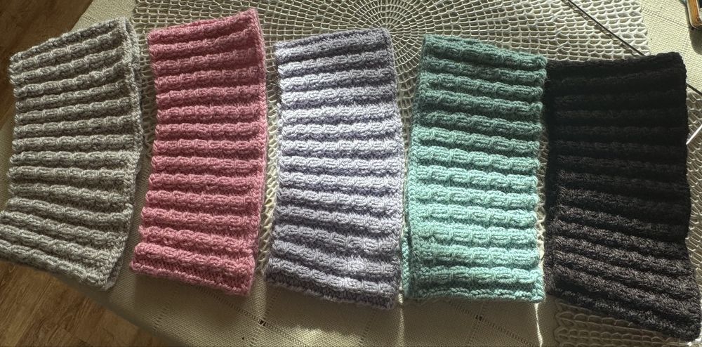 Opaska recznie robiona