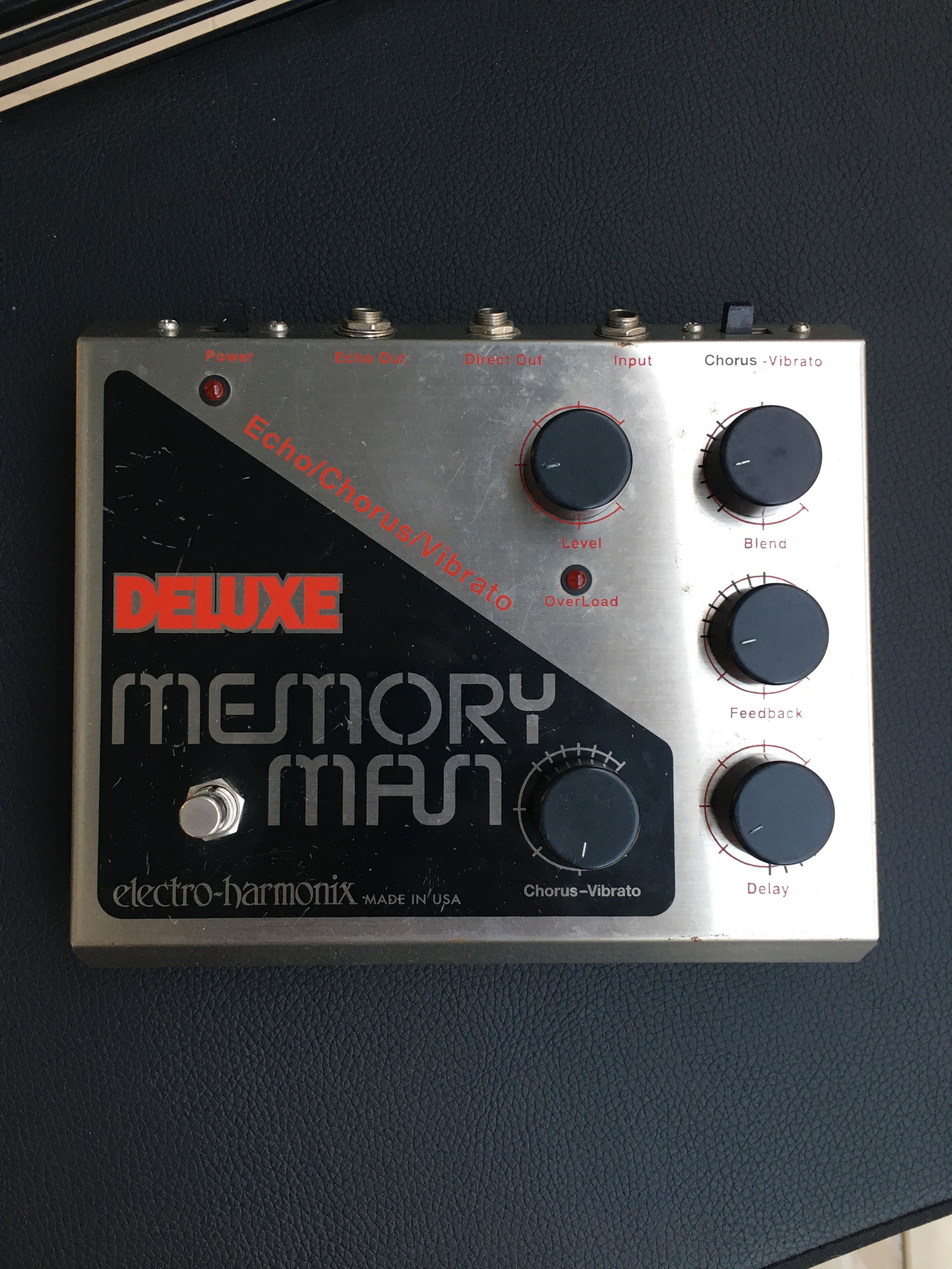 Electro Harmonix - Deluxe Memory Man - Analog Delay/Chorus/Vibrato