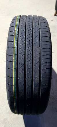 215/55R18 99V Goodyear EfficientGrip Performance 2