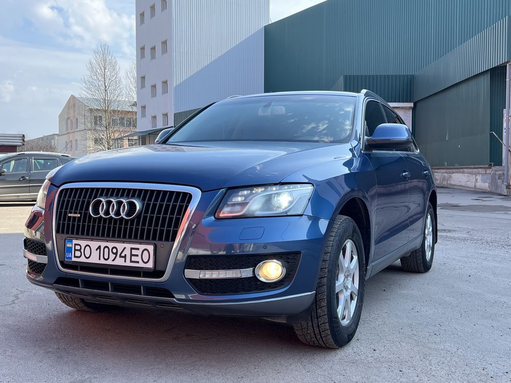 Audi Q5 2010 рік 2л дизель