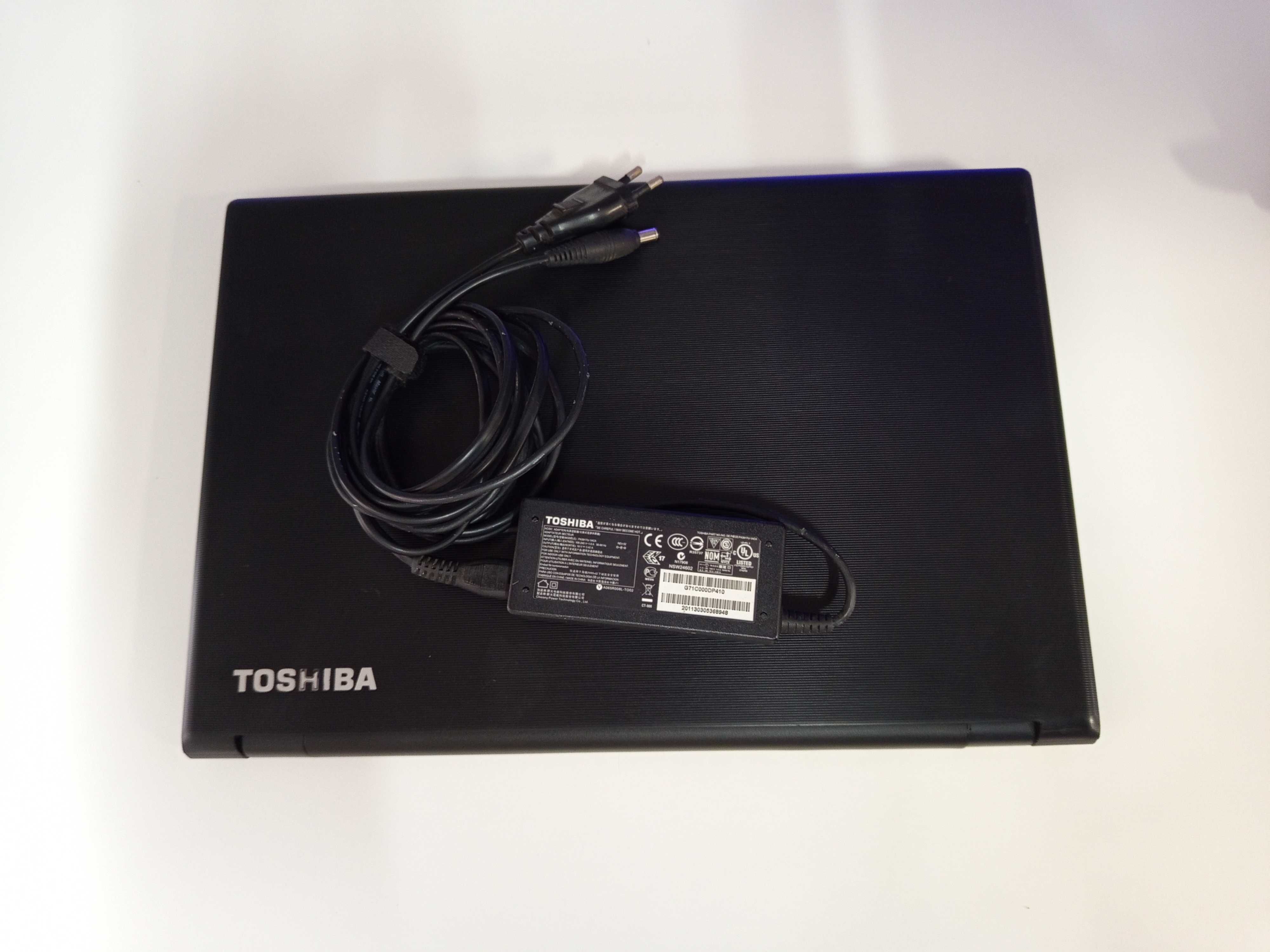 Toshiba CORE i7 Ram 8GB SSD