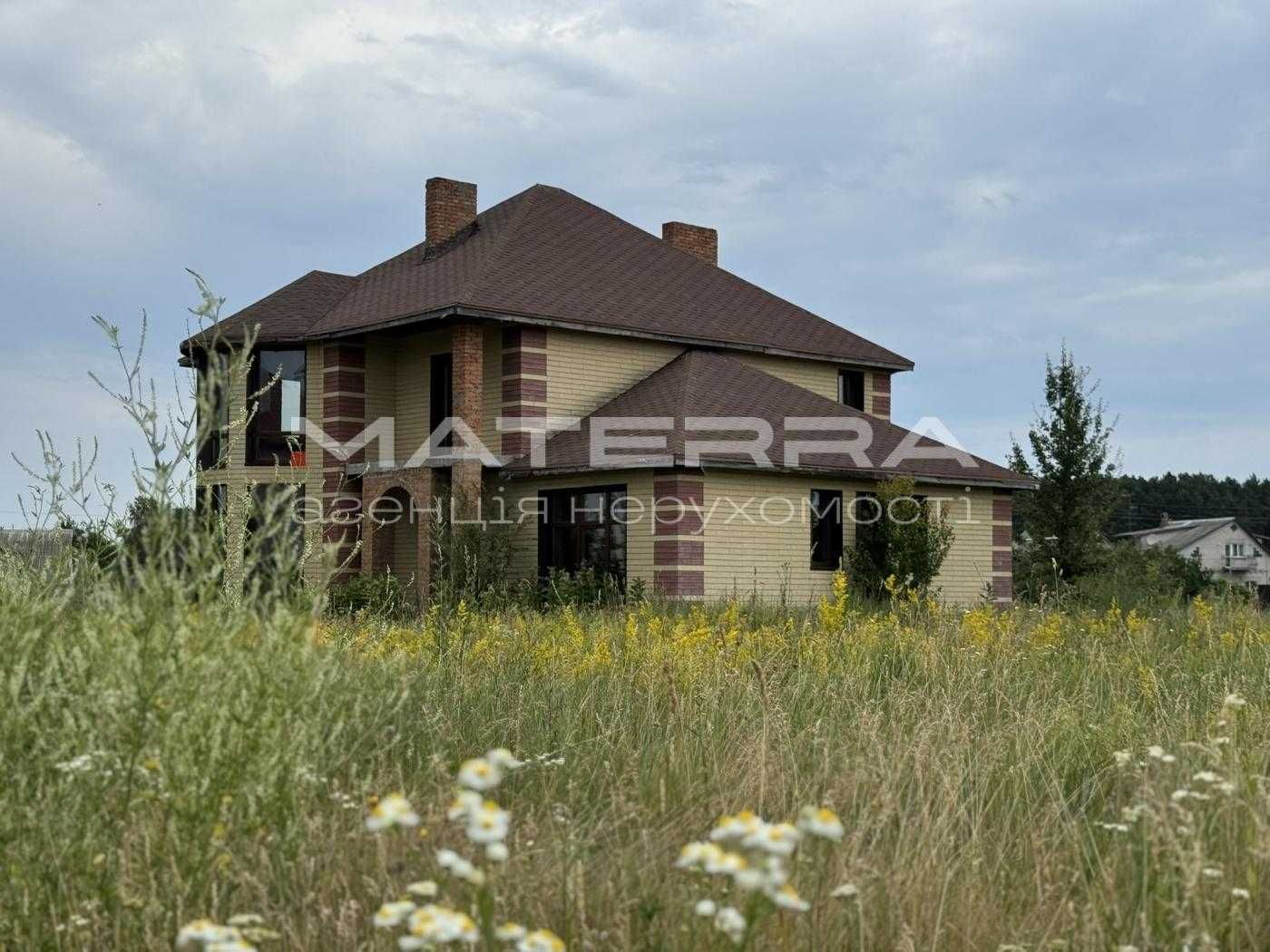 Бобриця продаж будинку біля лісу та озер