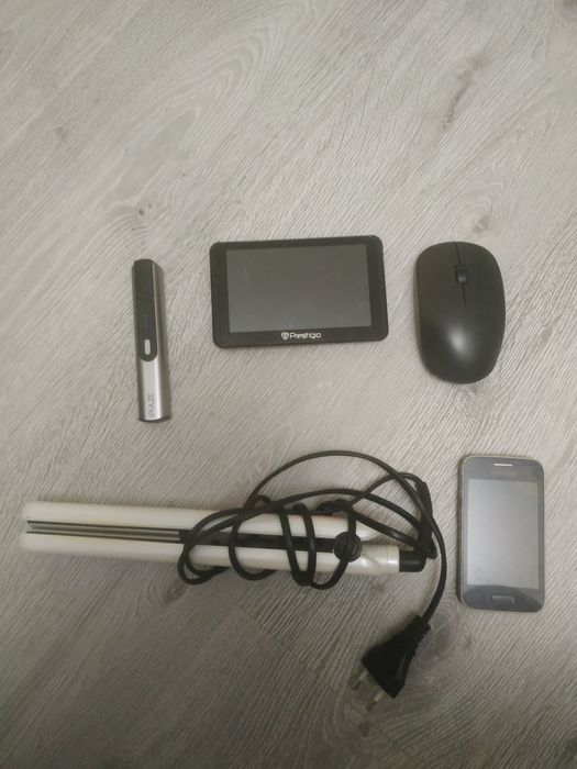 Лот електроніки ціна за все 250 грн