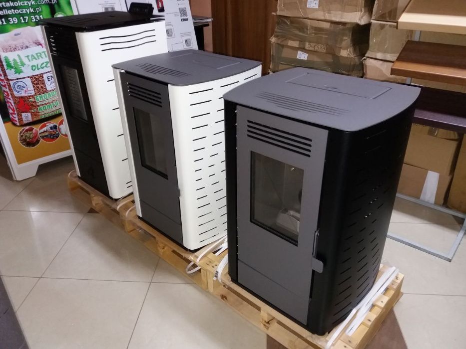 Piec kominkowy na pellet AUTOMAT Julia 8,7 kW z pilotem - PROMOCJA