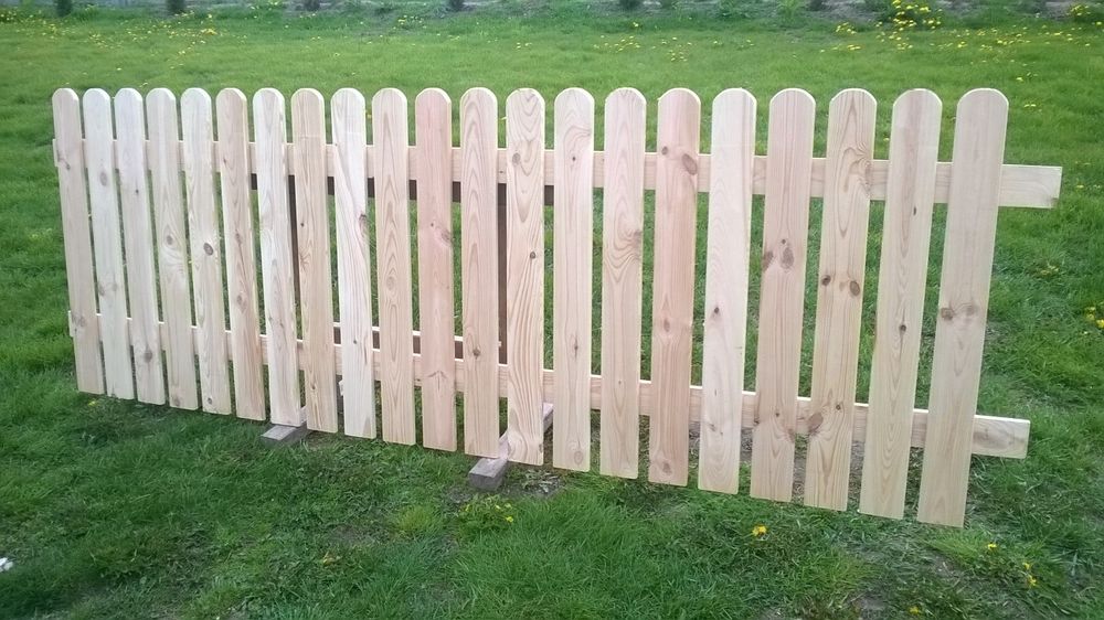 Sztachety drewniane na płot