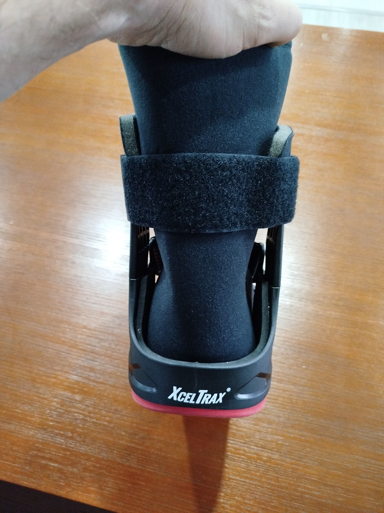Bota Walker (usada 15 minutos)