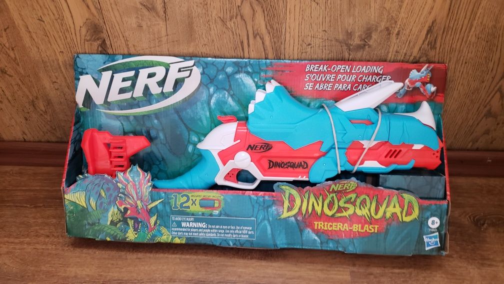 Бластер Nerf DinoSquad Тricera-Blast 12 патронів