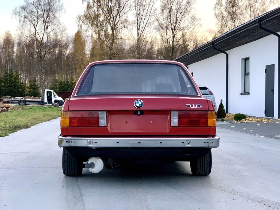 BMW 316 e30 1985 rok wąska lampa BBS OBC nowy gwint