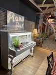 Mobilny bar pianino prosecco na wesela i eventy