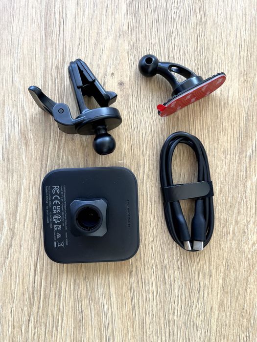 Автомобільна зарядка тримач  для телефону ESR Qi2 Wireless Car Charger