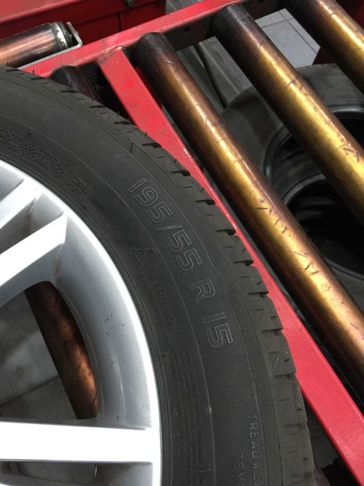 Jantes 15 Originais Pneus Michelin Ibiza Volkwagen 195/55/R15