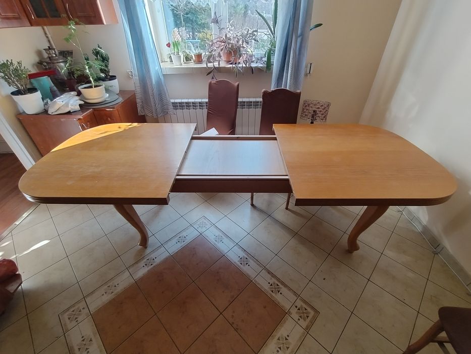 Duży stół rozkładany