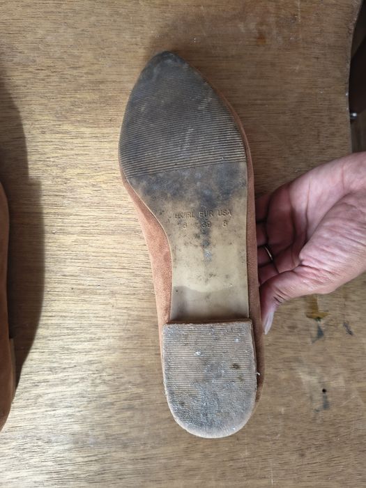 Sabrina/sapatilha usada