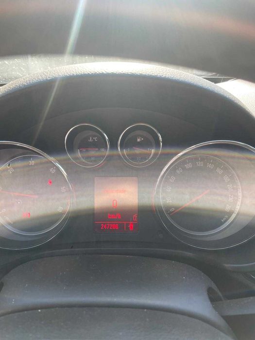 Opel Insignia 2.0 CDTI (2011)