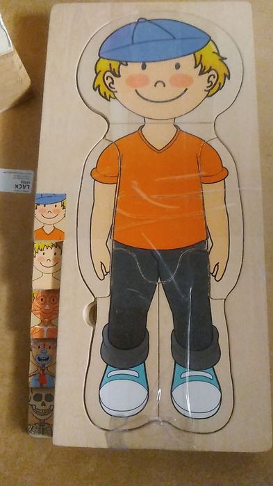 Продаж пазлів дерев'яних