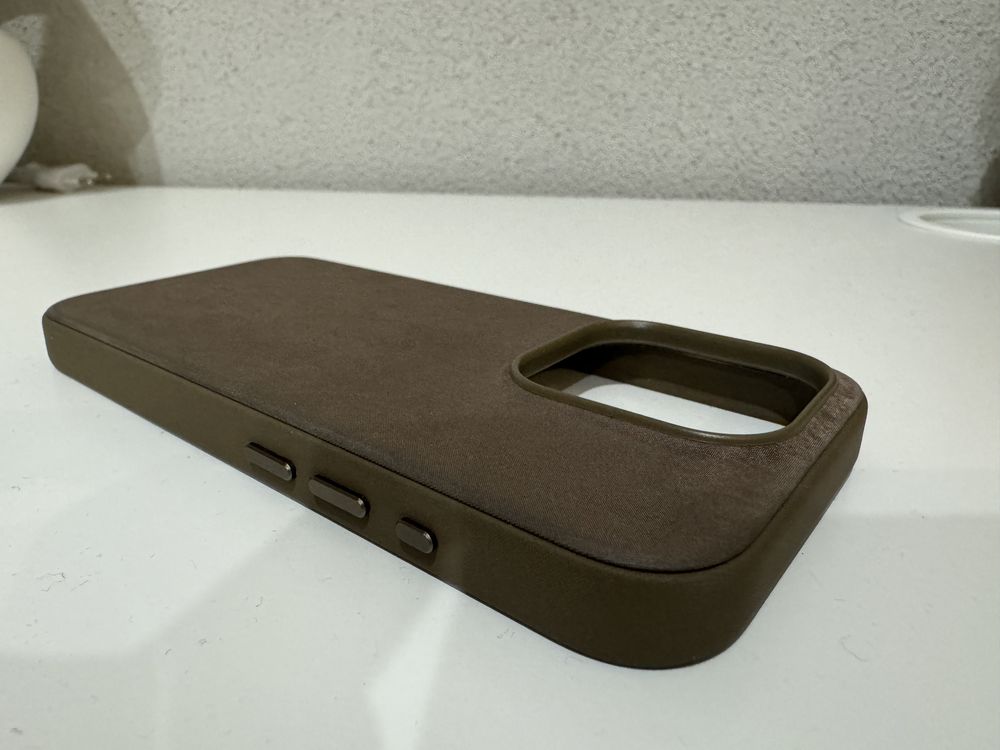 Чохол Apple FineWoven Case with MagSafe для iPhone 15 Pro Taupe AAA