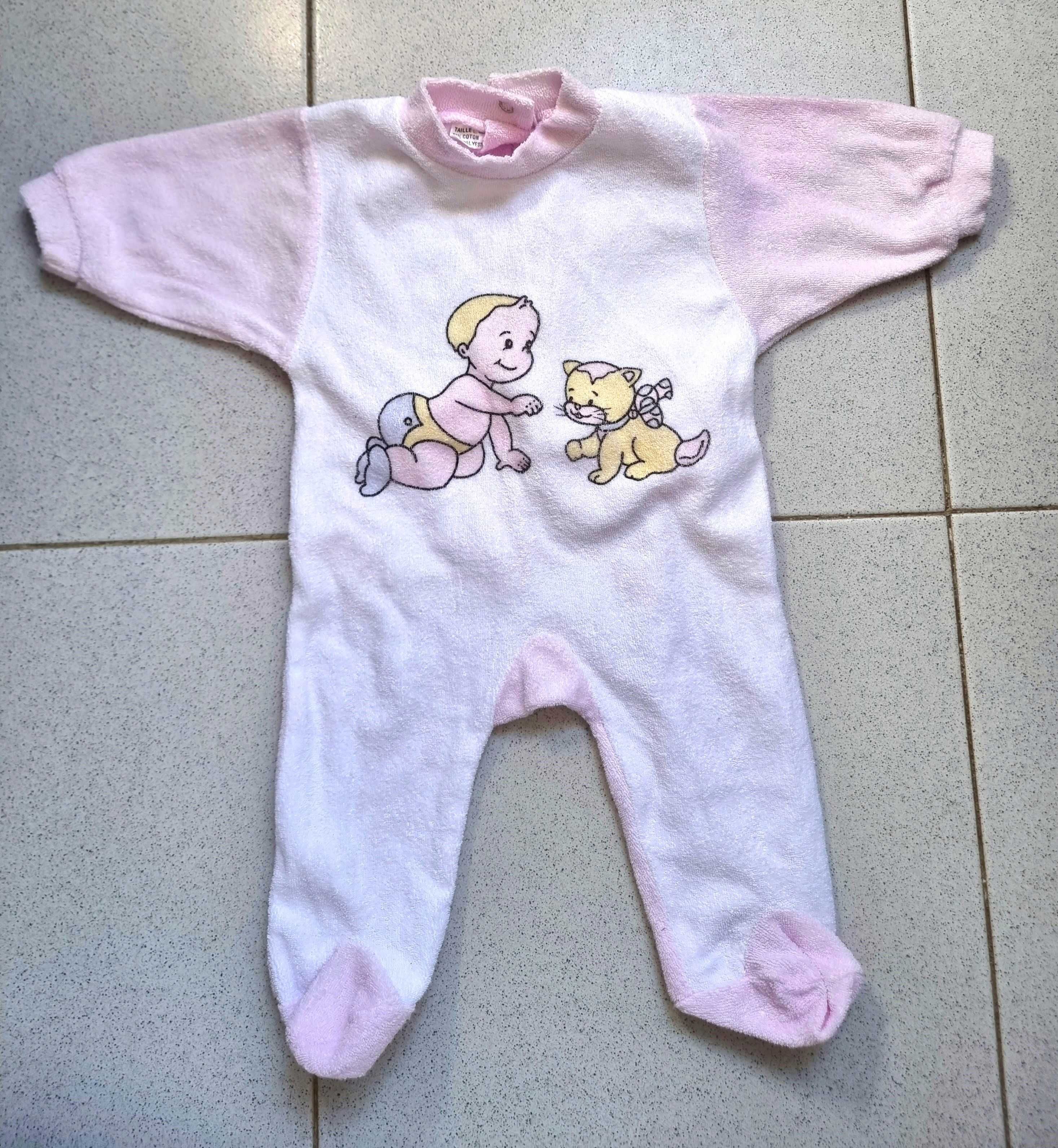 Babygrow rosa e branco com um bebé e um gato, 3 meses