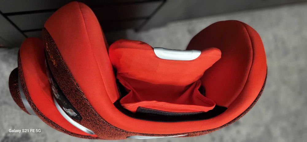 Fotelik samochodowy Cybex Solution Platinum Z i-fix