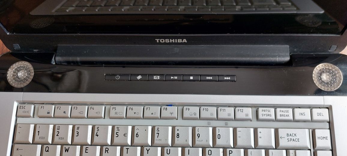 Laptop Toschiba satelite A 200 Window 10