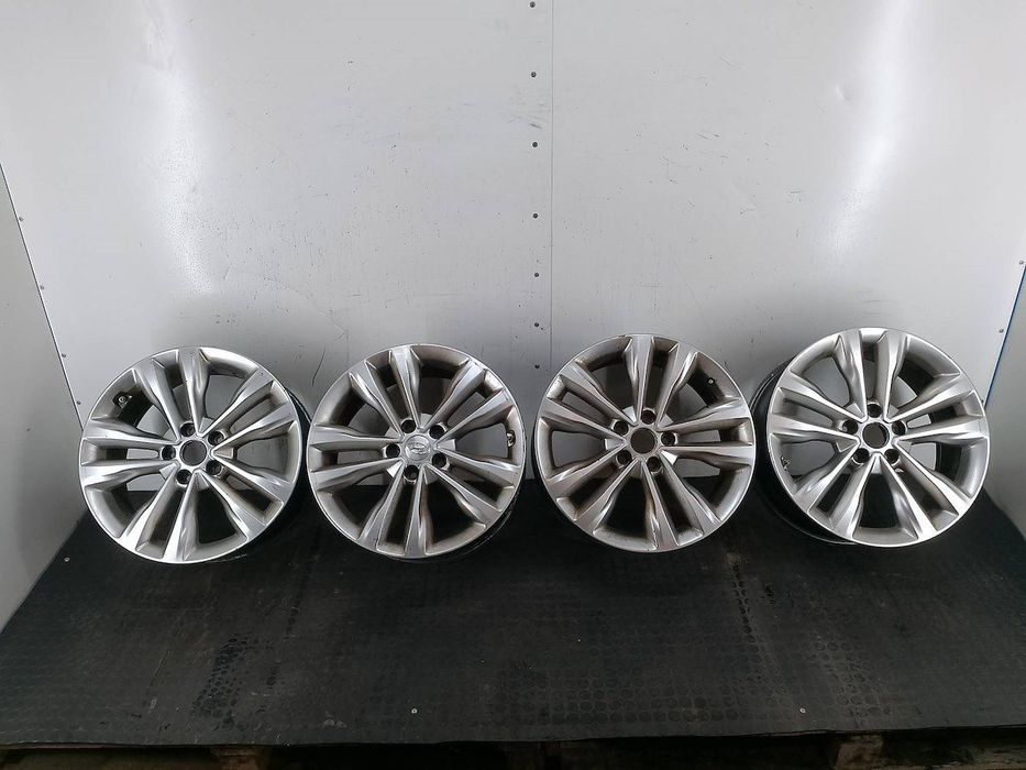 FELGI ALUMINIOWE KOMPLET 18 HYUNDAI SANTA FE II 52910-2W310