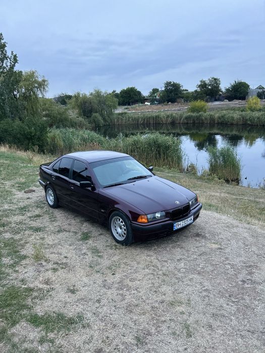 Продам BMW Е 36-