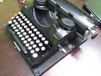 Maszyna do pisania Groma
