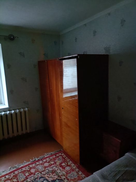 Шкаф трёх створчатый